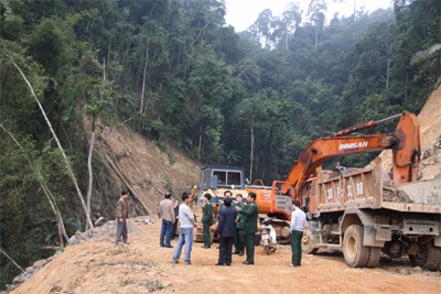 Trái phiếu Chính phủ ưu tiên đầu tư cho dự án đường tuần tra biên giới  - ảnh 1